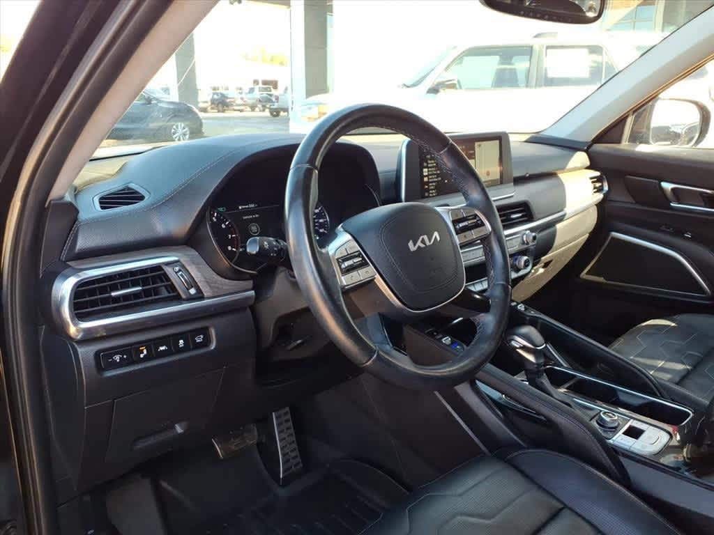 Thumbnail: 2022 Kia Telluride - 11