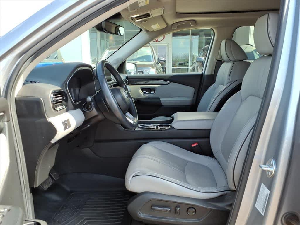 Thumbnail: 2025 Honda Pilot - 25