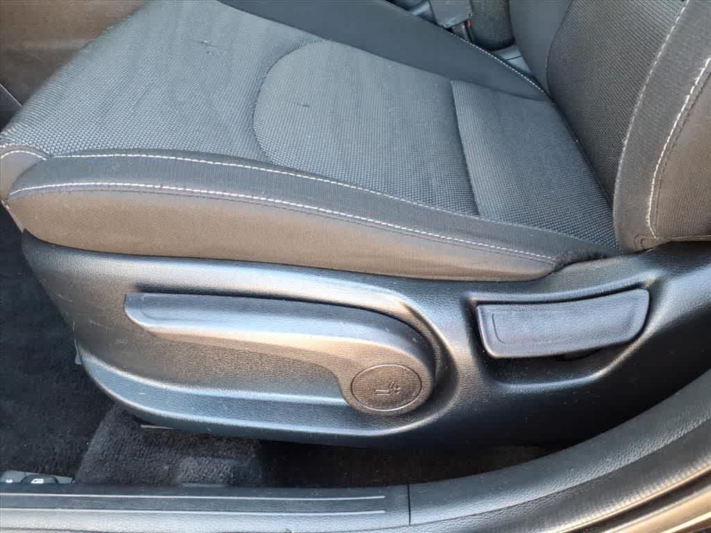 Thumbnail: 2023 Kia Forte - 11