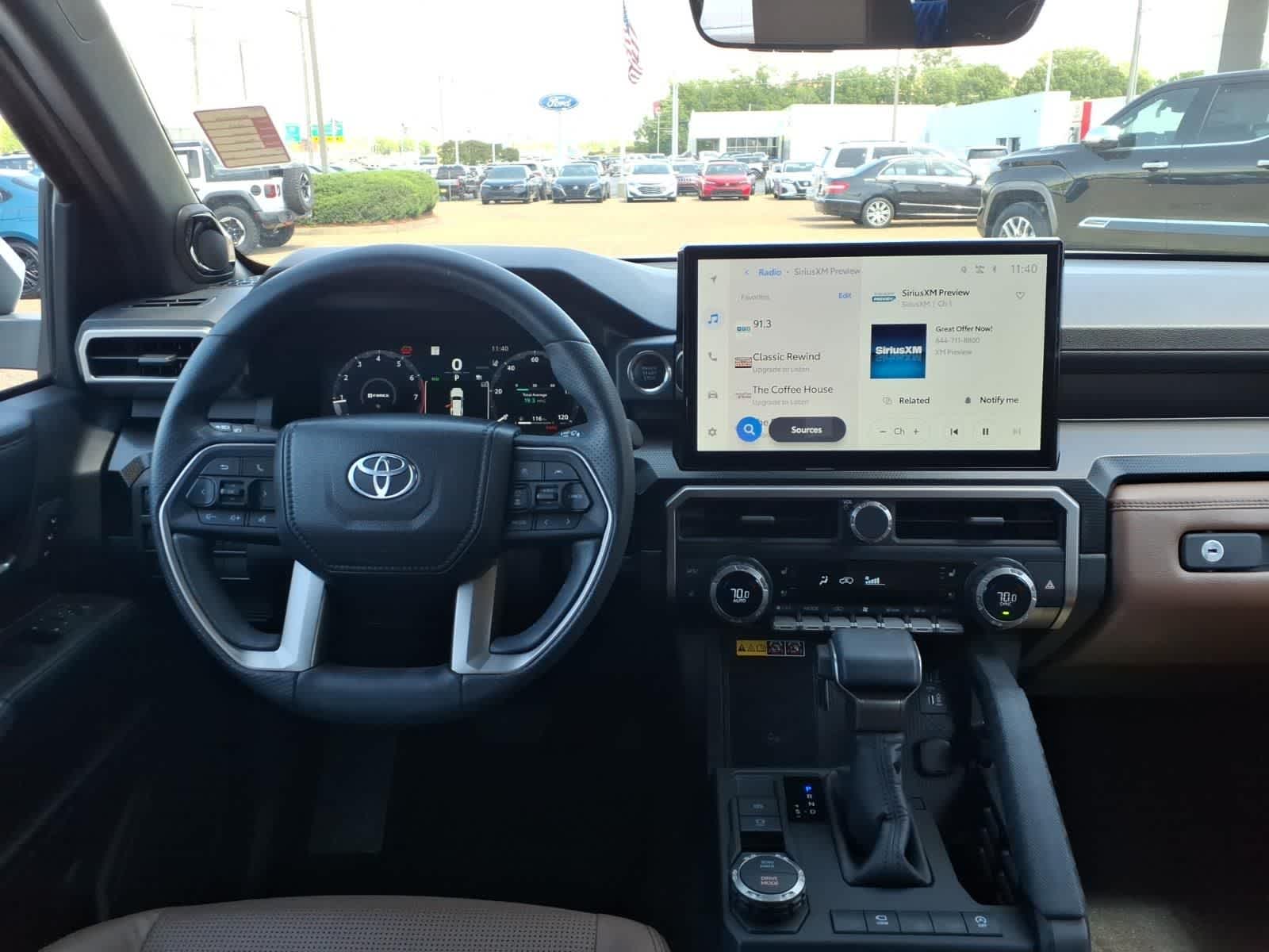 Thumbnail: 2025 Toyota 4Runner - 10