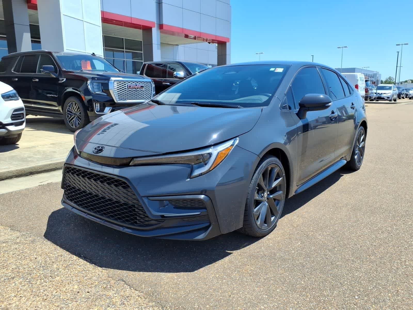 Thumbnail: 2024 Toyota Corolla - 4