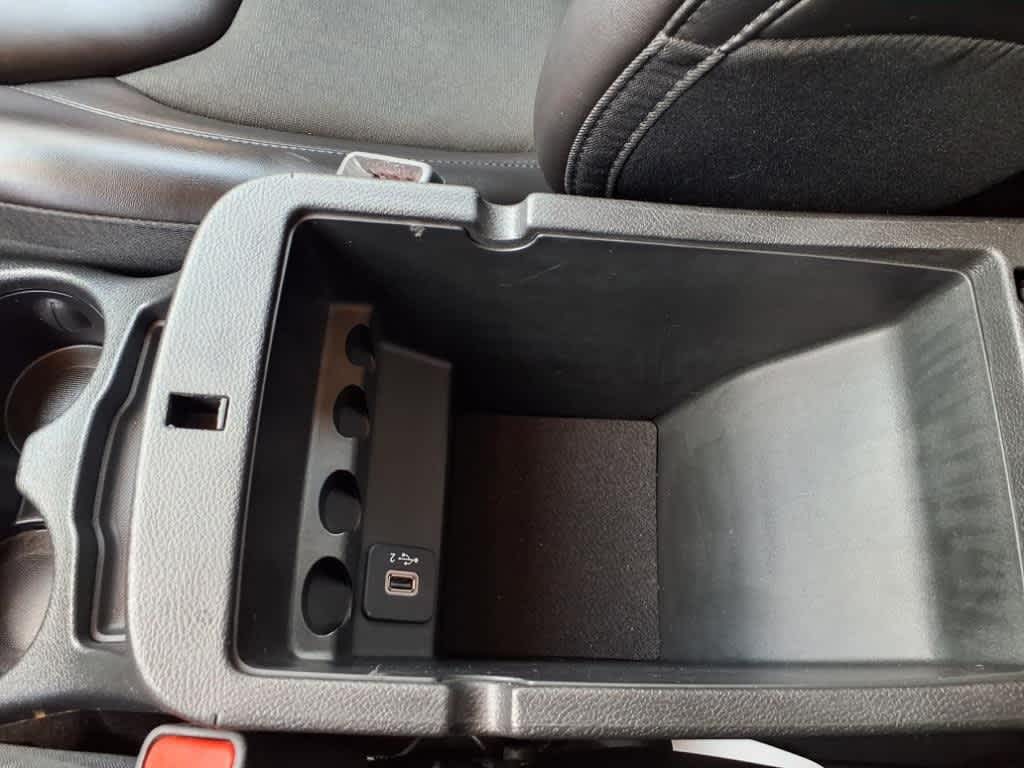 Thumbnail: 2021 Jeep Cherokee - 21