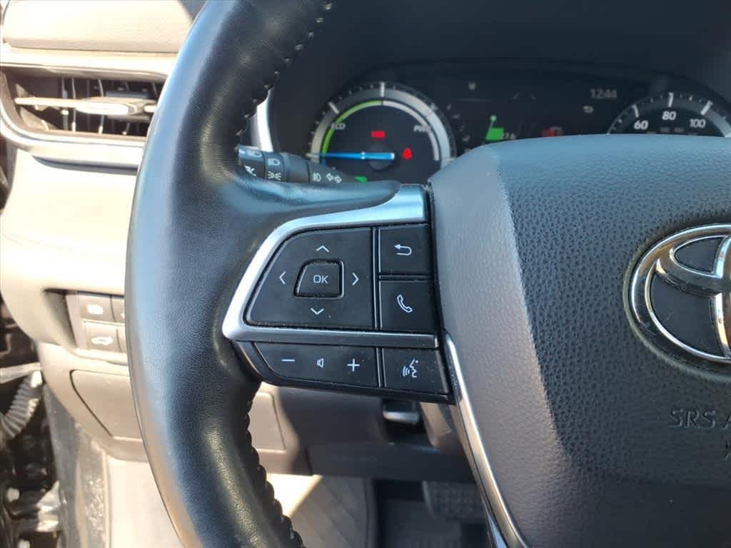 Thumbnail: 2020 Toyota Highlander - 15