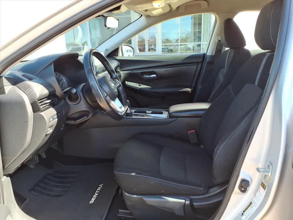 Thumbnail: 2022 Nissan Sentra - 24