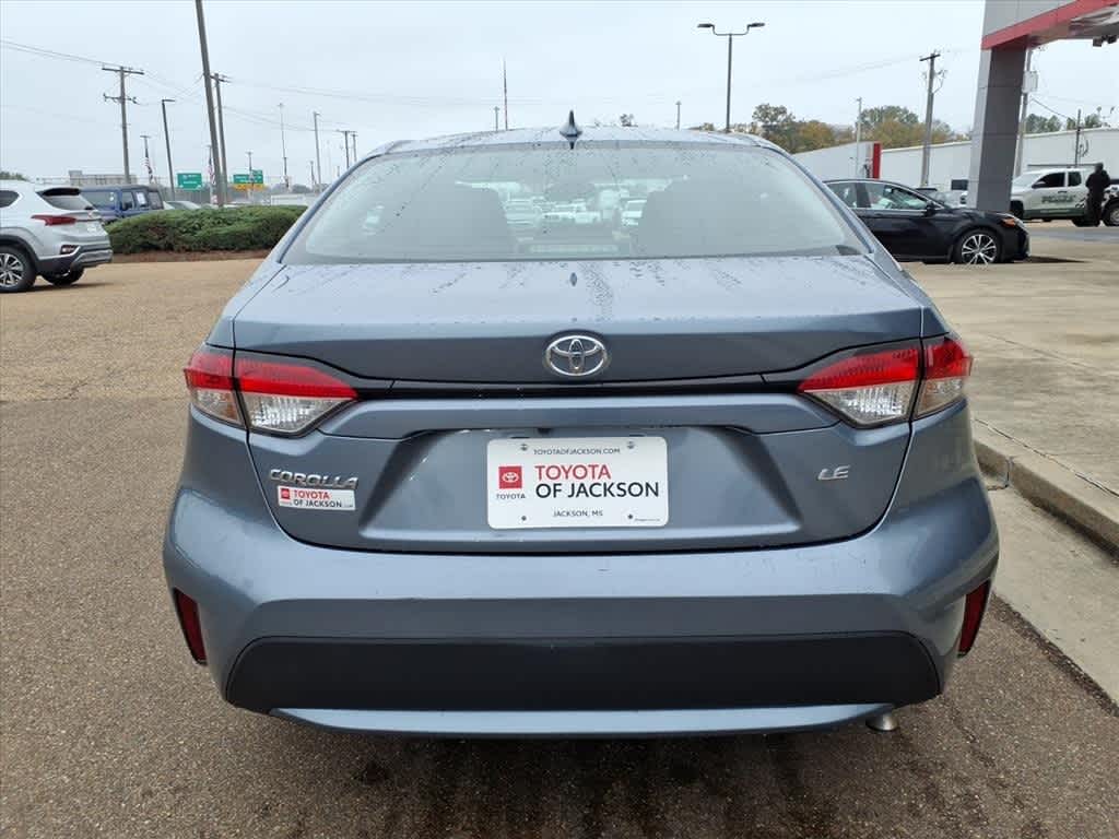 Thumbnail: 2022 Toyota Corolla - 6