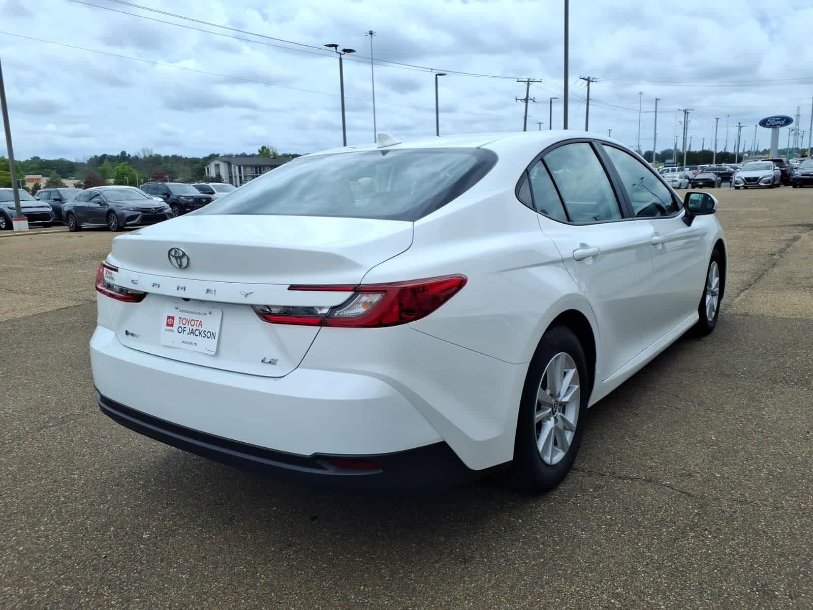 Thumbnail: 2025 Toyota Camry - 5