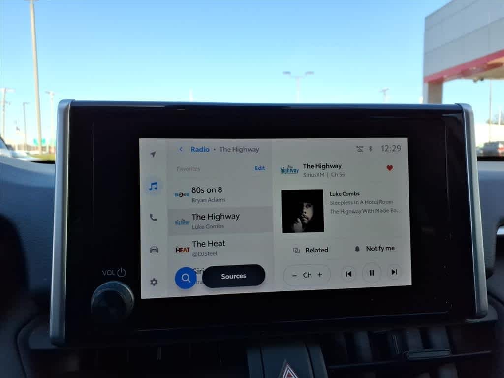 Thumbnail: 2024 Toyota RAV4 - 18