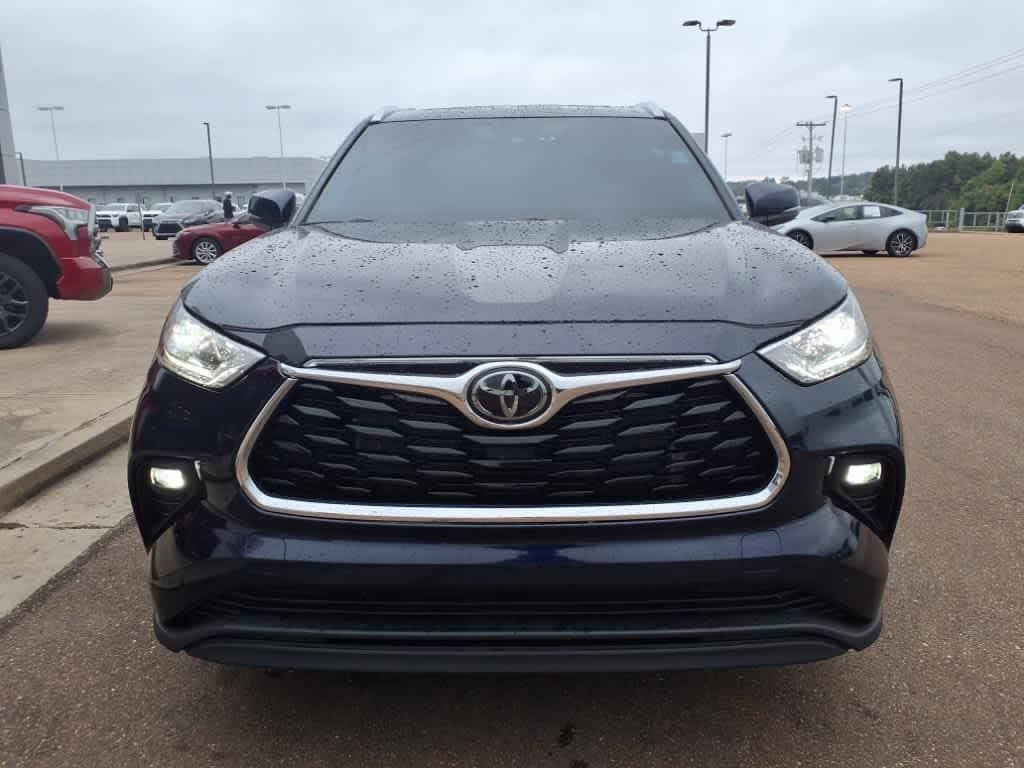 Certified 2024 Toyota Highlander Limited SUV
