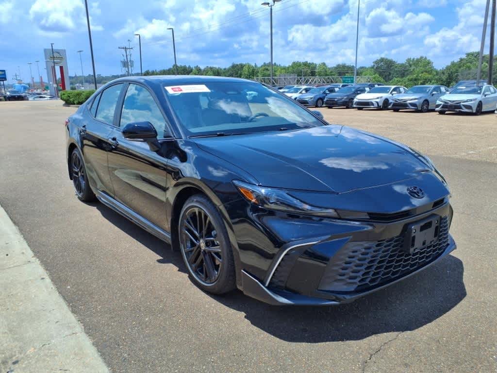 Thumbnail: 2025 Toyota Camry - 3