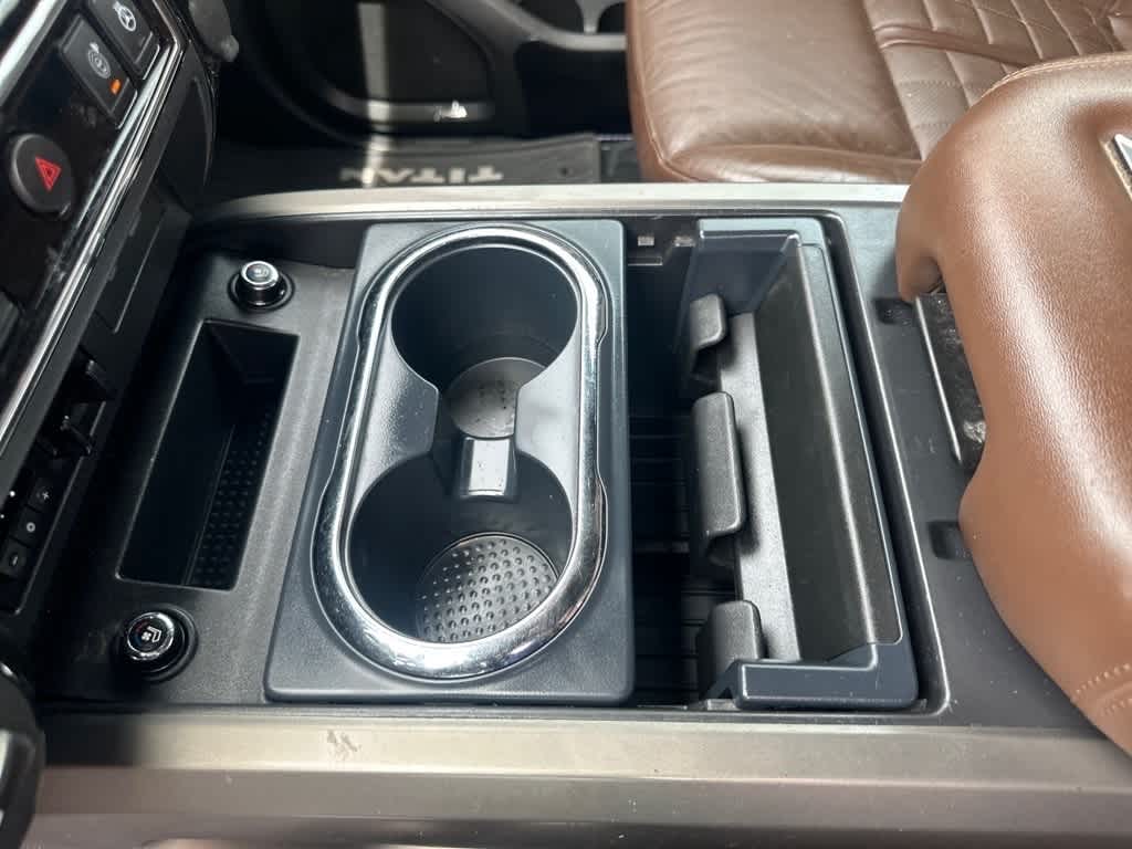 2021 Nissan Titan Platinum Reserve 20