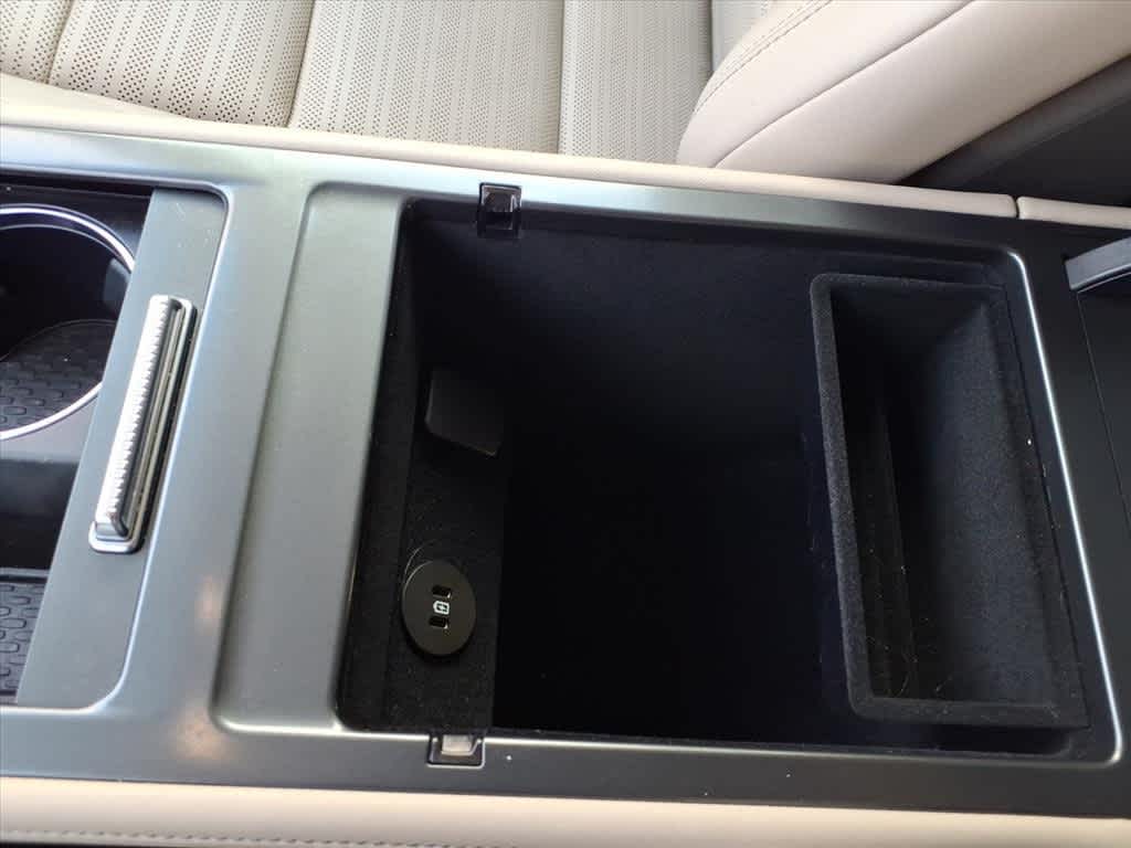 Thumbnail: 2024 Lincoln Nautilus - 22