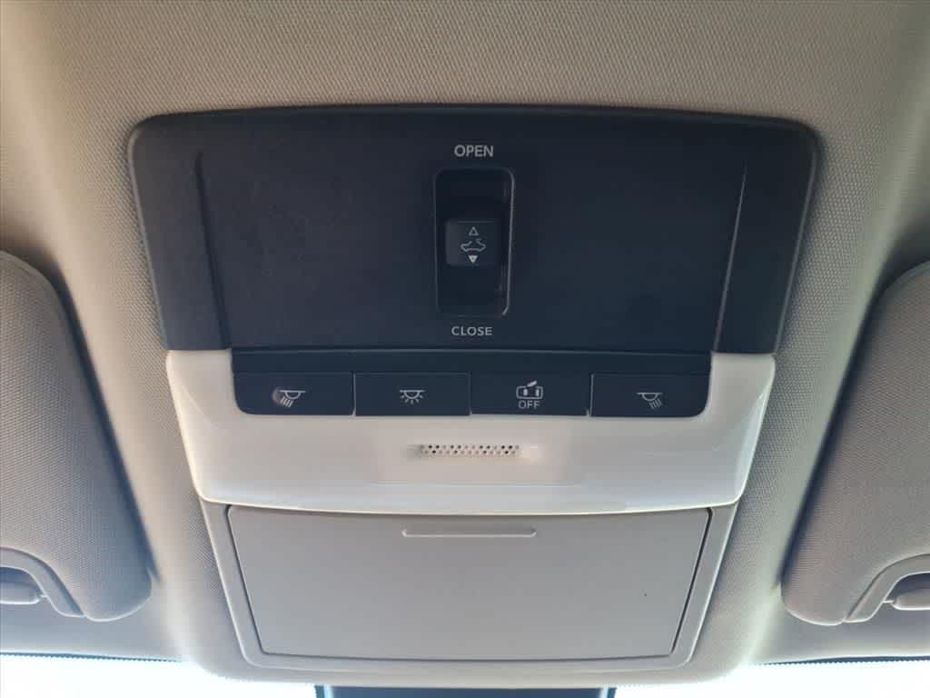 Thumbnail: 2021 Nissan Altima - 23