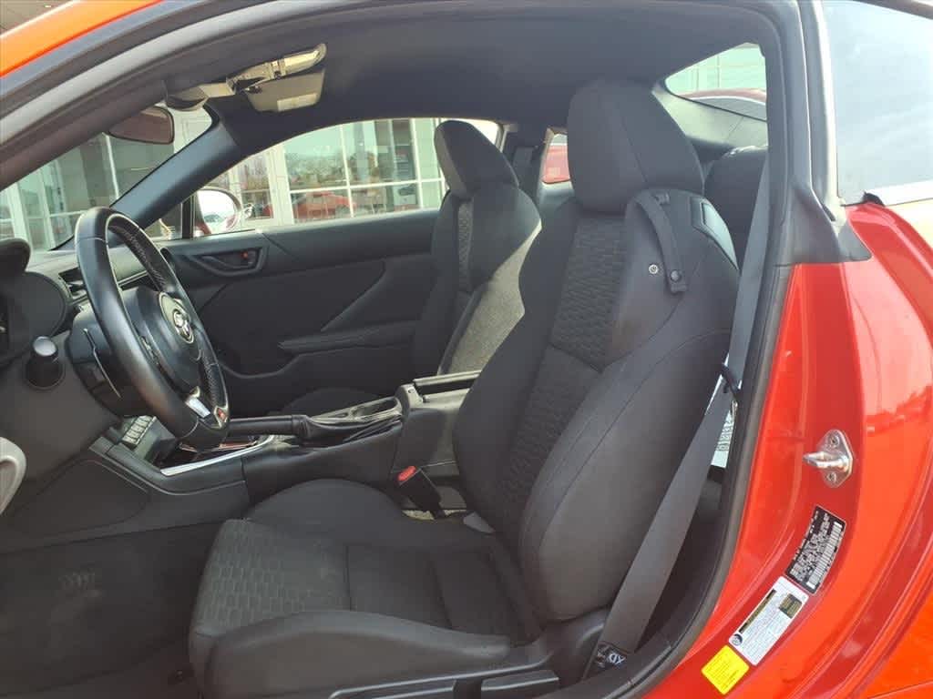 Thumbnail: 2024 Toyota GR86 - 24