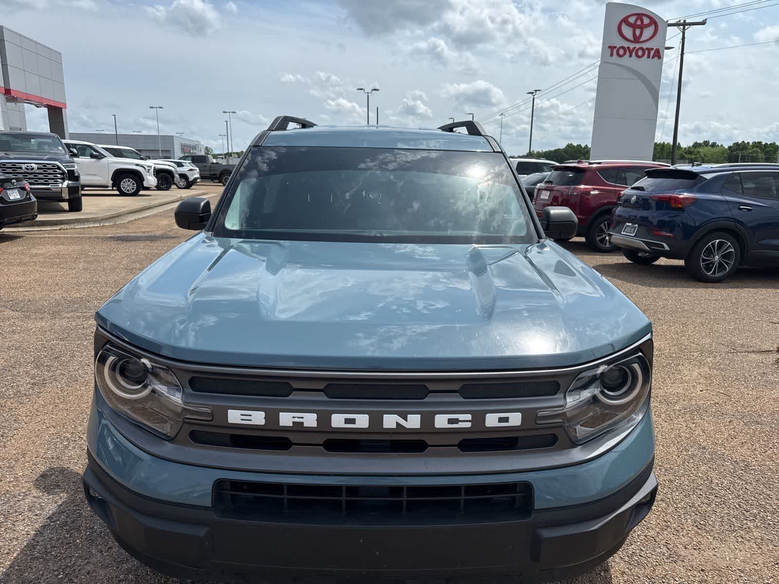 Thumbnail: 2022 Ford Bronco Sport - 2