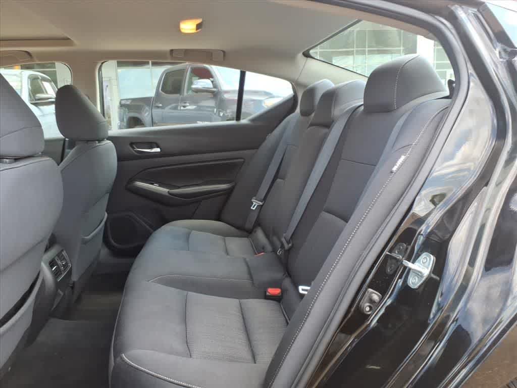 Thumbnail: 2019 Nissan Altima - 28