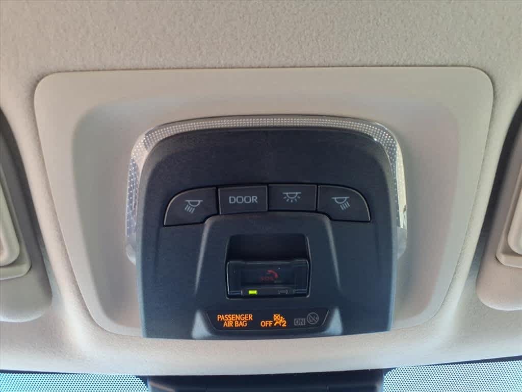 Thumbnail: 2025 Toyota Corolla - 22