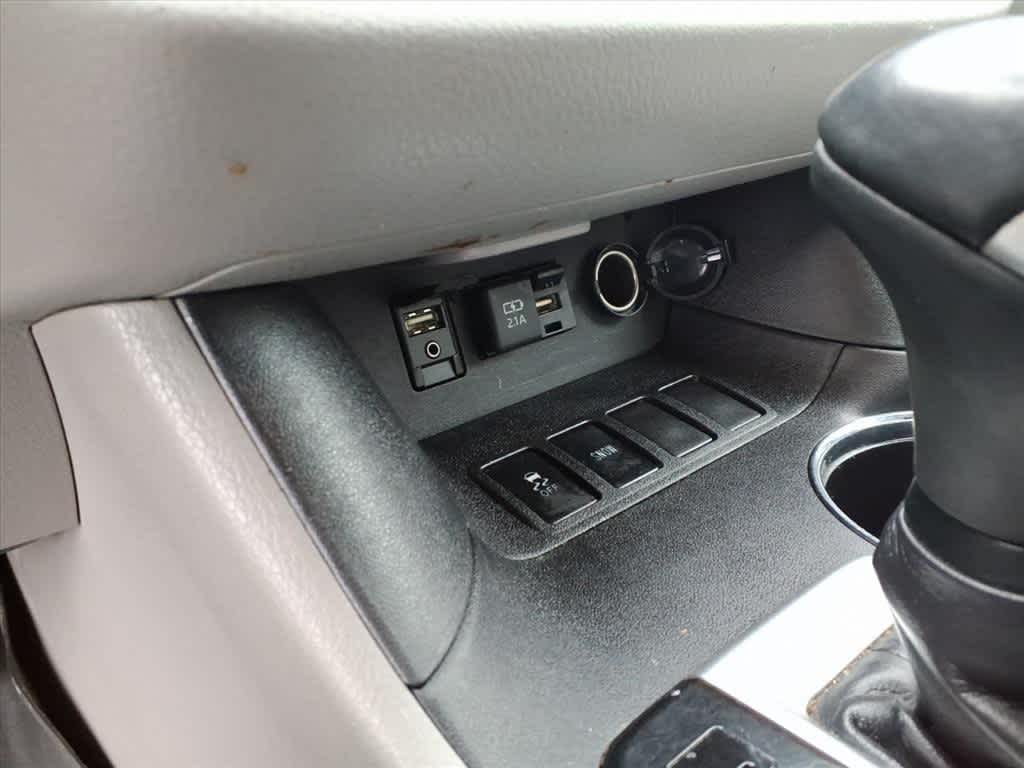 Thumbnail: 2019 Toyota Highlander - 21