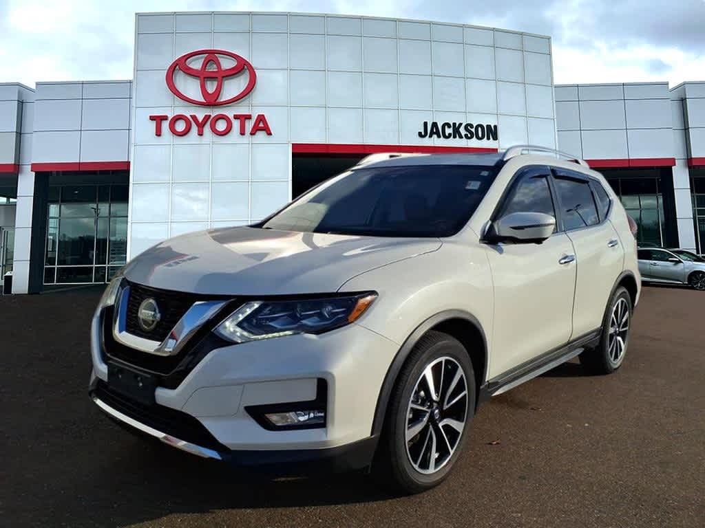 Thumbnail: 2018 Nissan Rogue - 1
