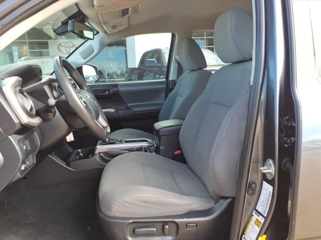 Thumbnail: 2020 Toyota Tacoma - 26