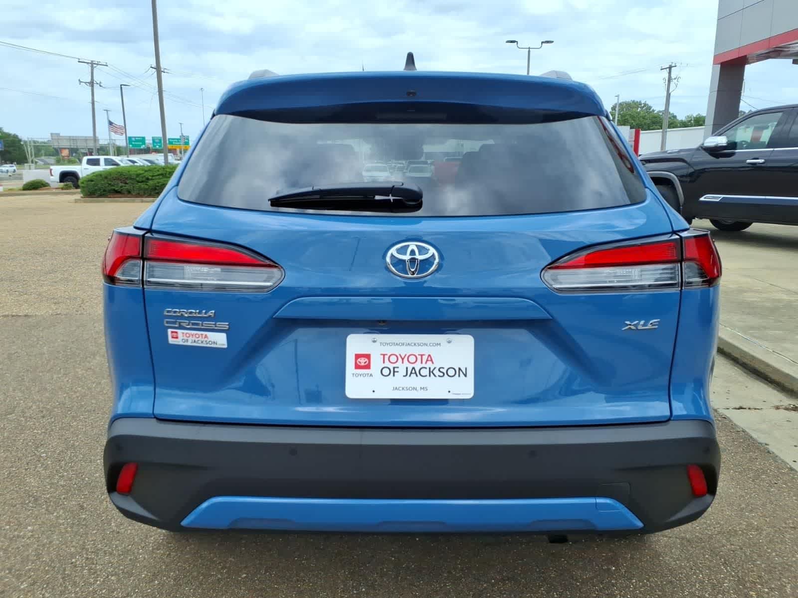 Thumbnail: 2026 Toyota Corolla Cross - 6