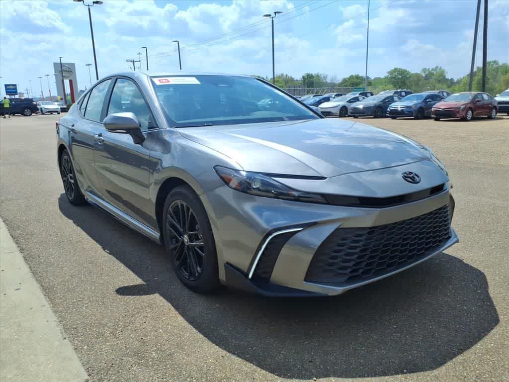 Thumbnail: 2025 Toyota Camry - 3