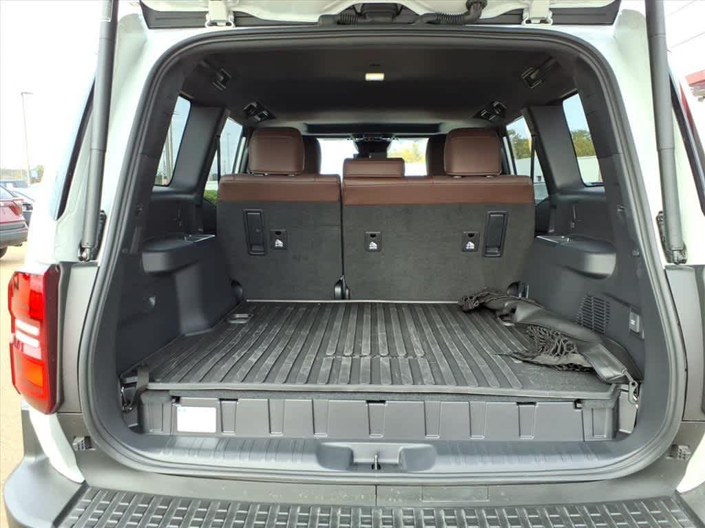 Thumbnail: 2025 Toyota Land Cruiser - 8