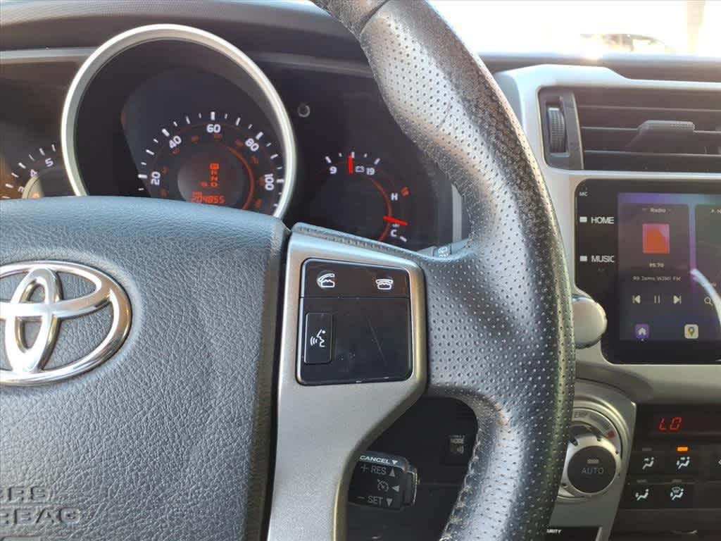 Thumbnail: 2013 Toyota 4Runner - 15