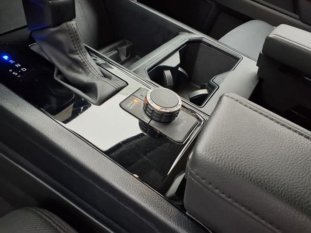 Thumbnail: 2024 Toyota Tundra - 17