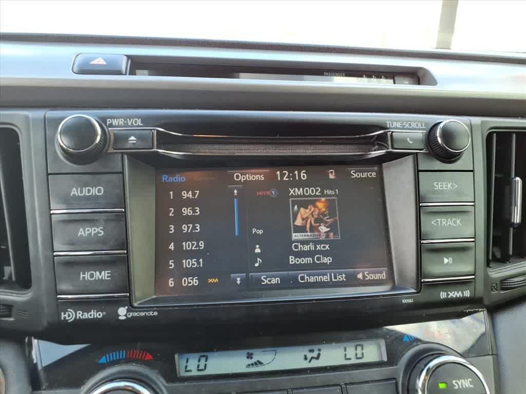 Thumbnail: 2018 Toyota RAV4 - 18