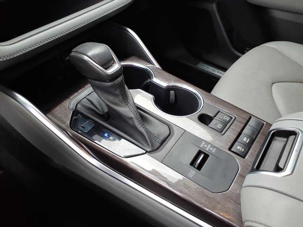 Thumbnail: 2021 Toyota Highlander - 22