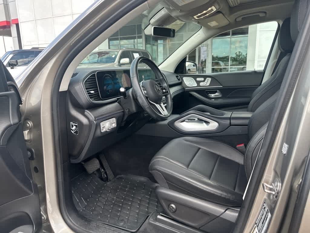 Thumbnail: 2020 Mercedes-Benz GLS - 26