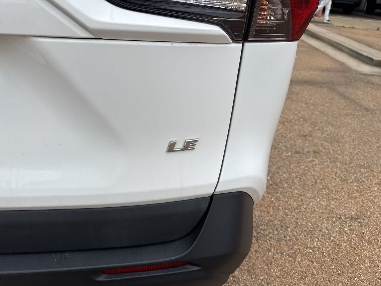 Thumbnail: 2020 Toyota RAV4 - 5