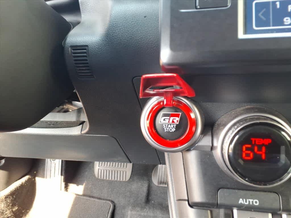 Thumbnail: 2024 Toyota GR86 - 16