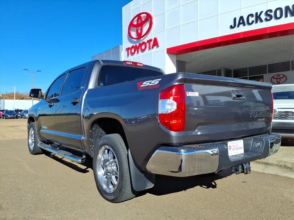 Thumbnail: 2019 Toyota Tundra - 7