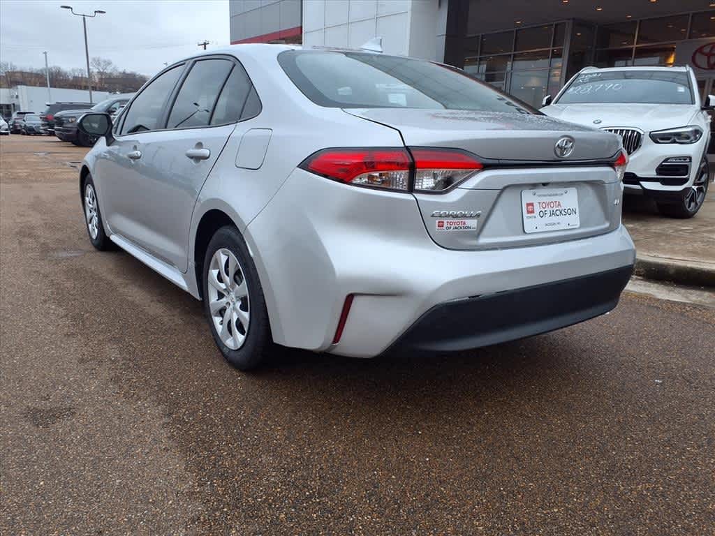 Thumbnail: 2024 Toyota Corolla - 6