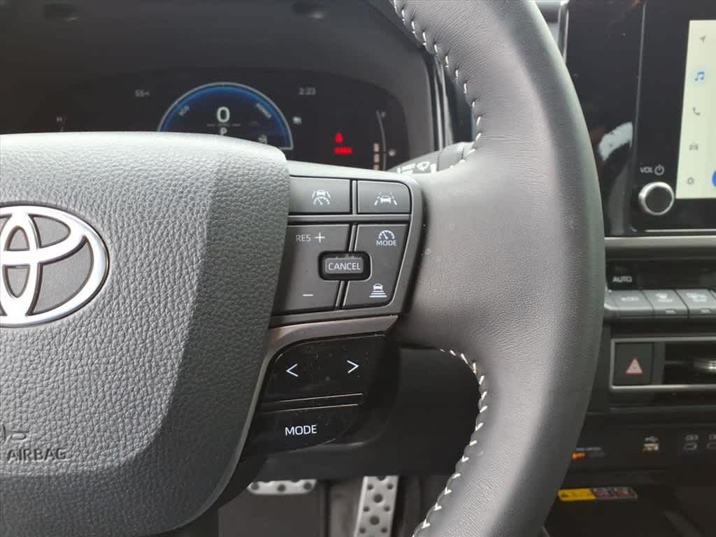 Thumbnail: 2025 Toyota Camry - 15