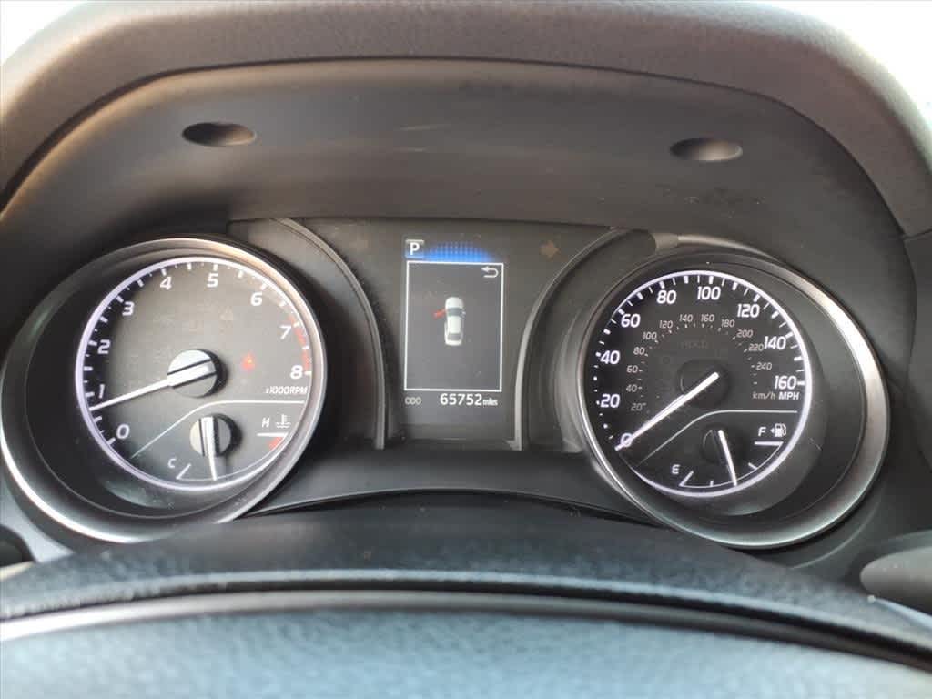 Thumbnail: 2023 Toyota Camry - 16