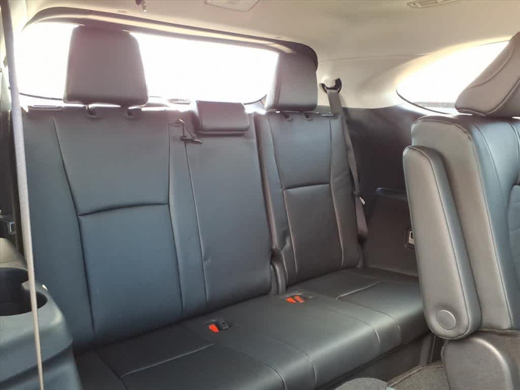 Thumbnail: 2026 Toyota Highlander - 31