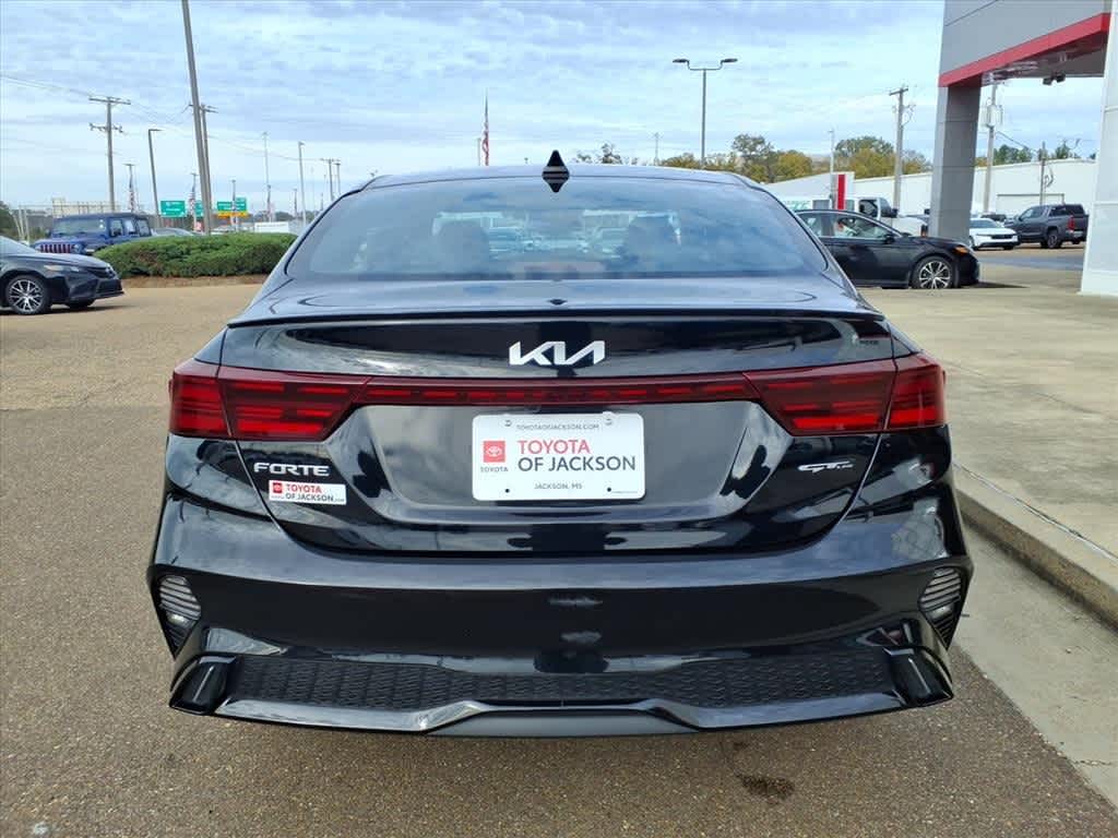 Thumbnail: 2023 Kia Forte - 6