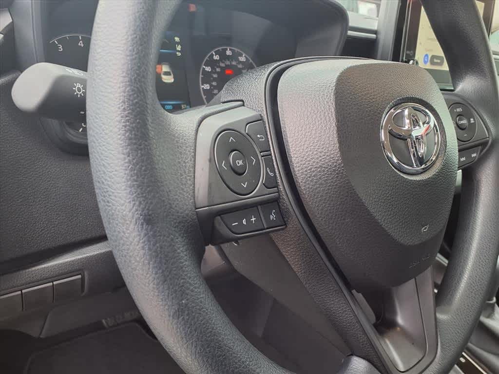 Thumbnail: 2025 Toyota Corolla - 11