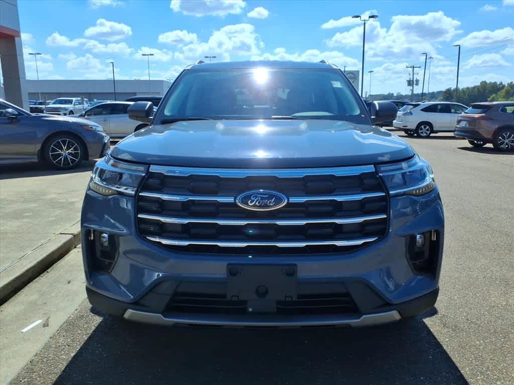 Thumbnail: 2025 Ford Explorer - 2