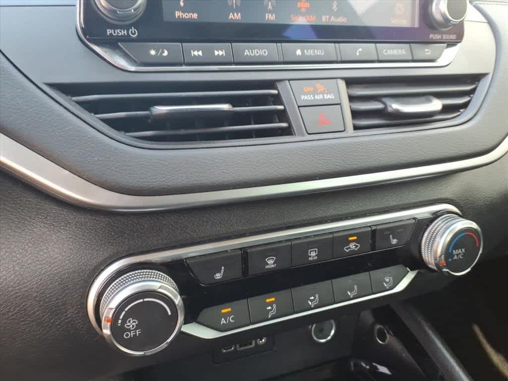 Thumbnail: 2021 Nissan Altima - 19