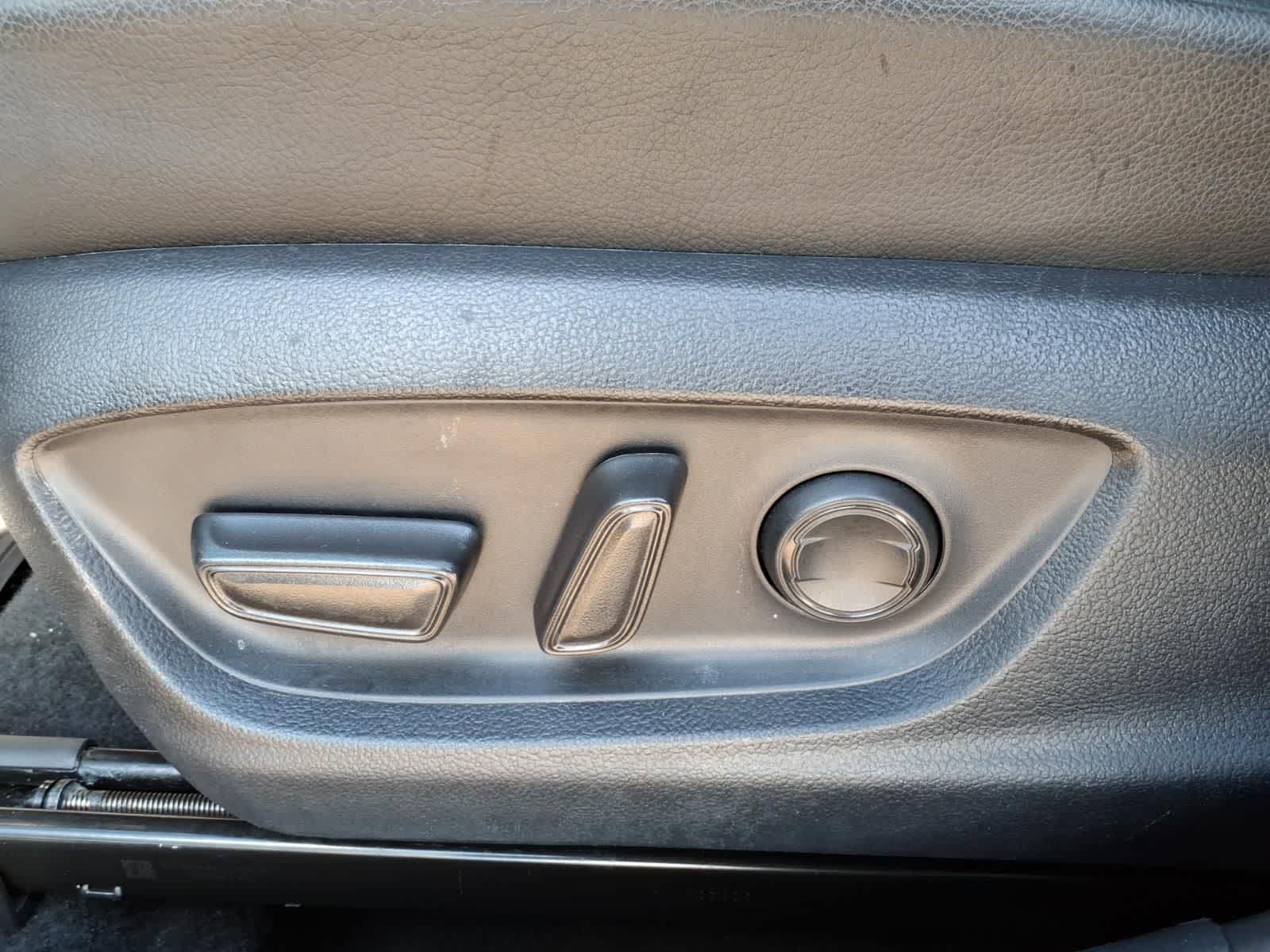 Thumbnail: 2024 Toyota Camry - 11