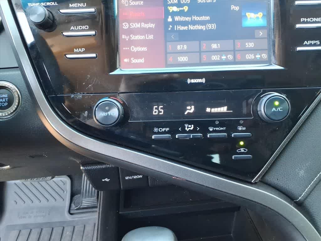 Thumbnail: 2020 Toyota Camry - 19