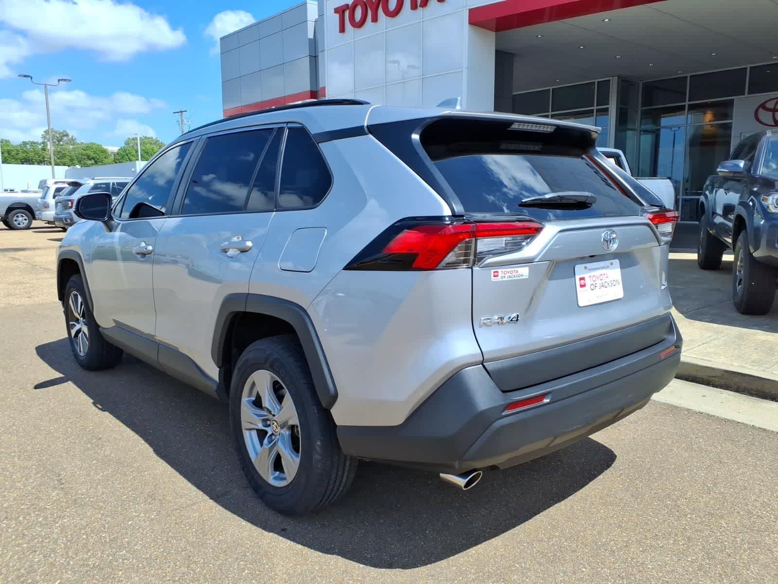 Thumbnail: 2023 Toyota RAV4 - 7