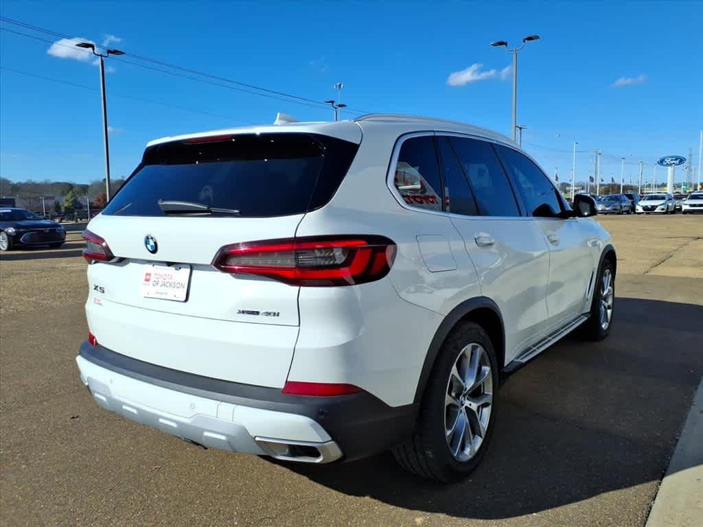 Thumbnail: 2023 BMW X5 - 5