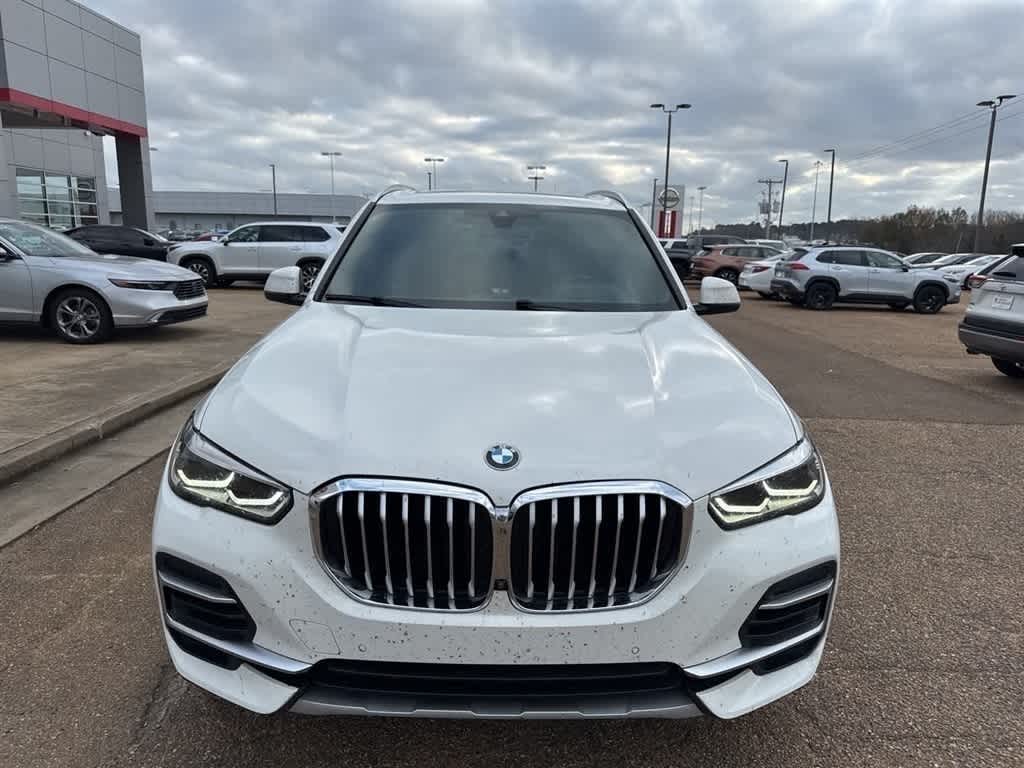 Thumbnail: 2023 BMW X5 - 2