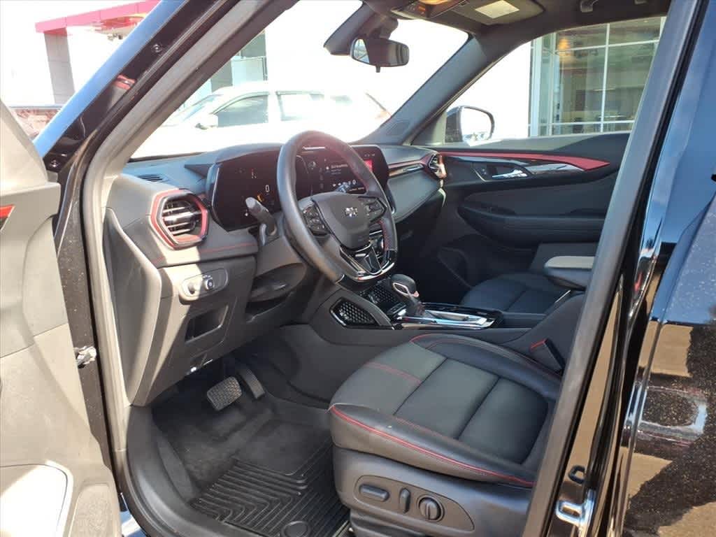 Thumbnail: 2025 Chevrolet TrailBlazer - 25