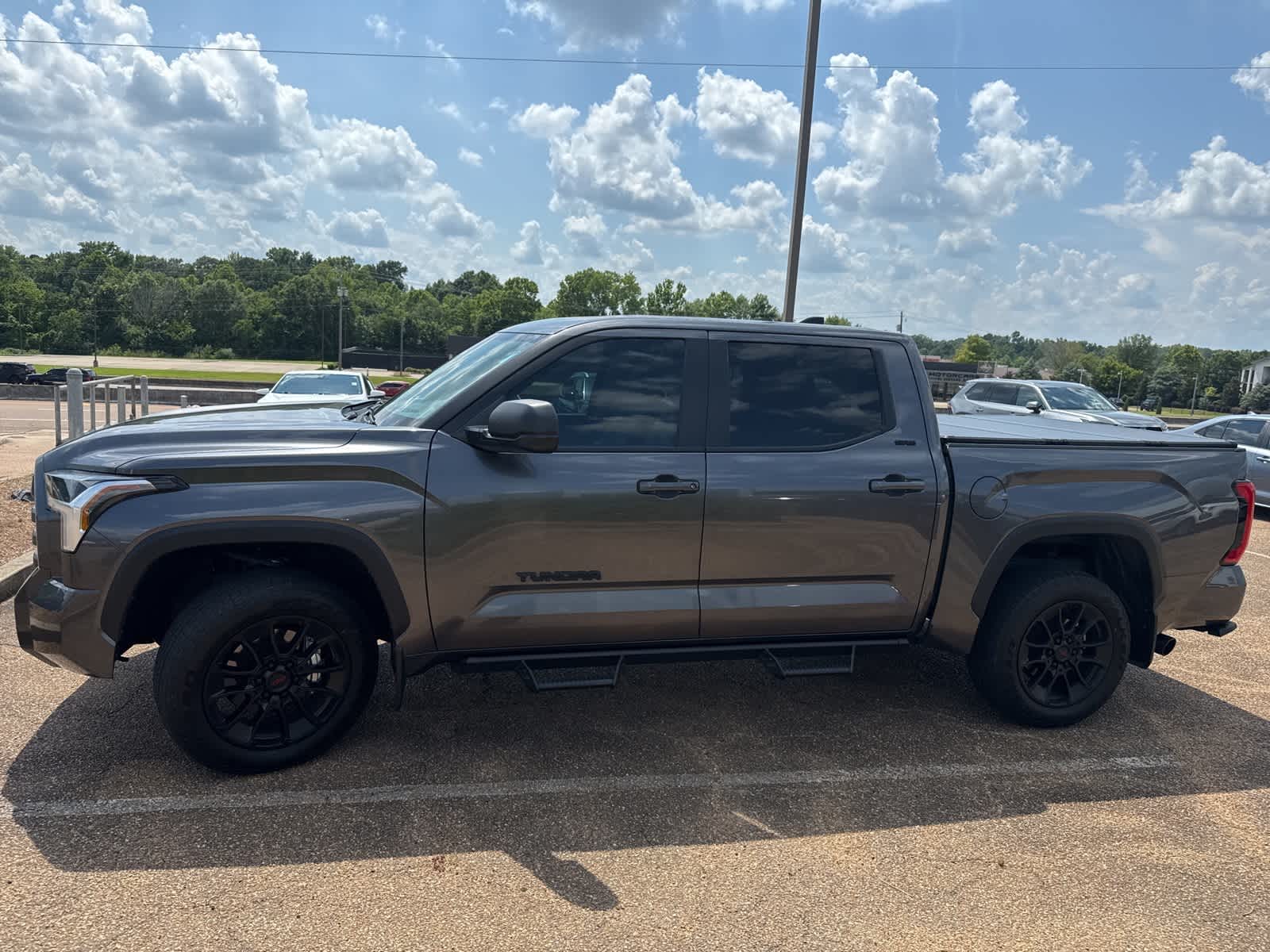 Thumbnail: 2024 Toyota Tundra - 1