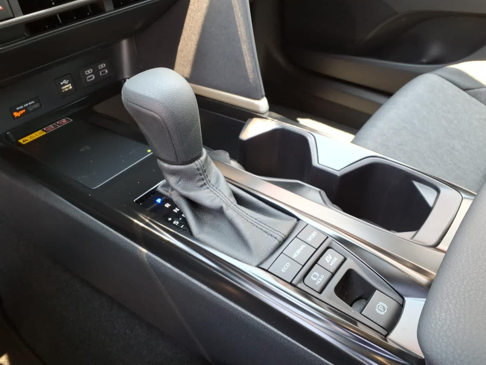 Thumbnail: 2026 Toyota Camry - 21